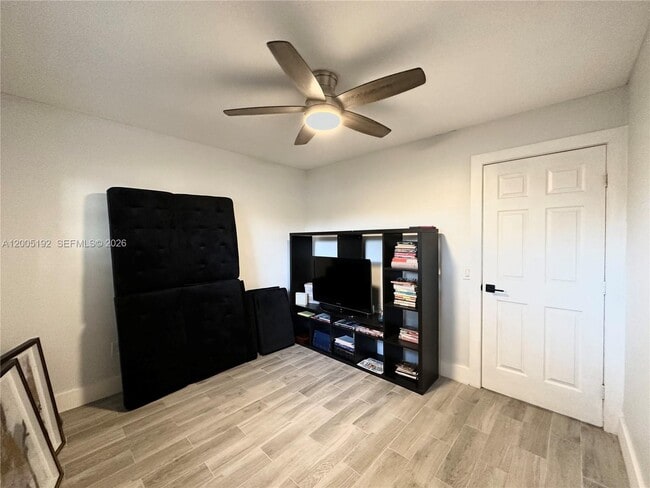 Building Photo - 4840 SW 149th Ct