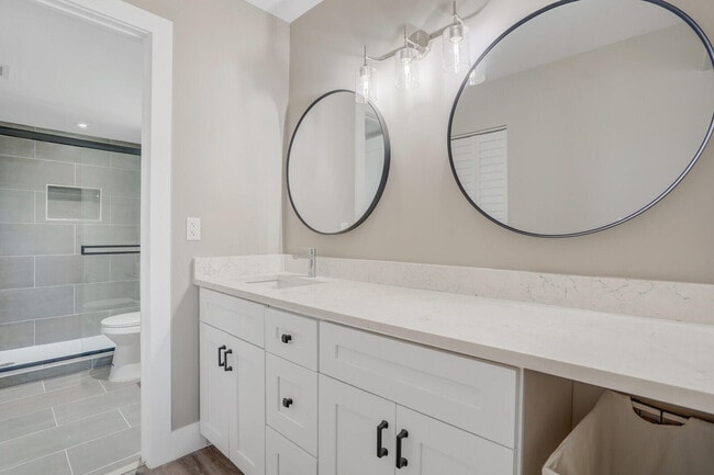 Building Photo - 13719 Via Aurora