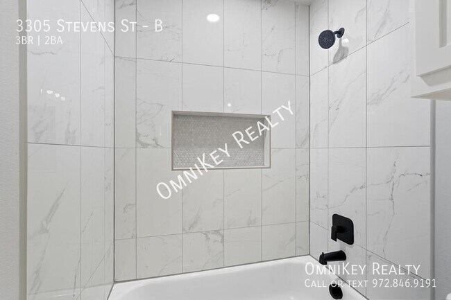 Building Photo - 3305 Stevens St