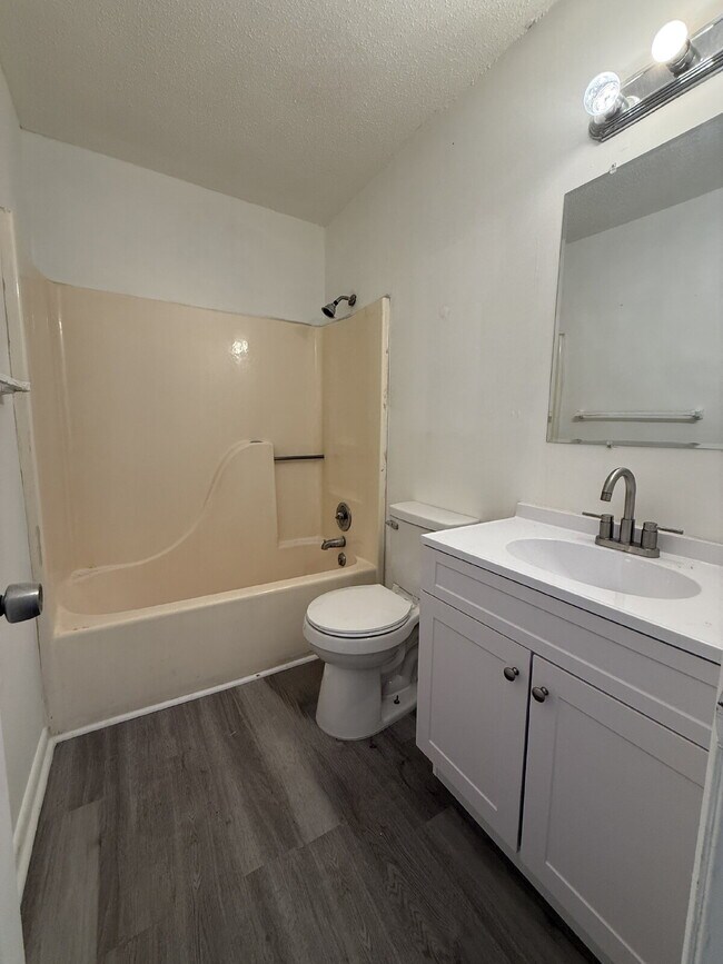 Building Photo - 4916 Cotton Row NW