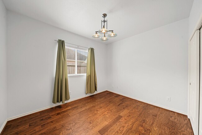 Building Photo - 6118 Berwick Ln
