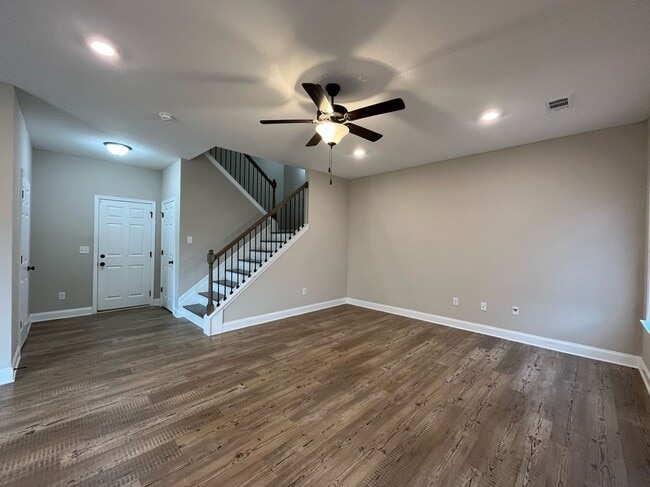 Building Photo - New Home in Smiths Station