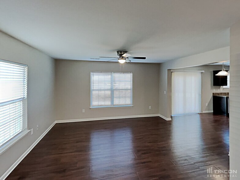 Building Photo - 1538 Kilstrom St
