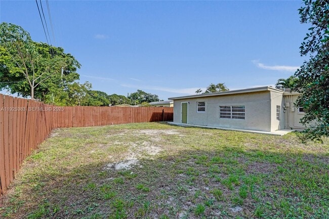 Building Photo - 1777 NW 34th Ave