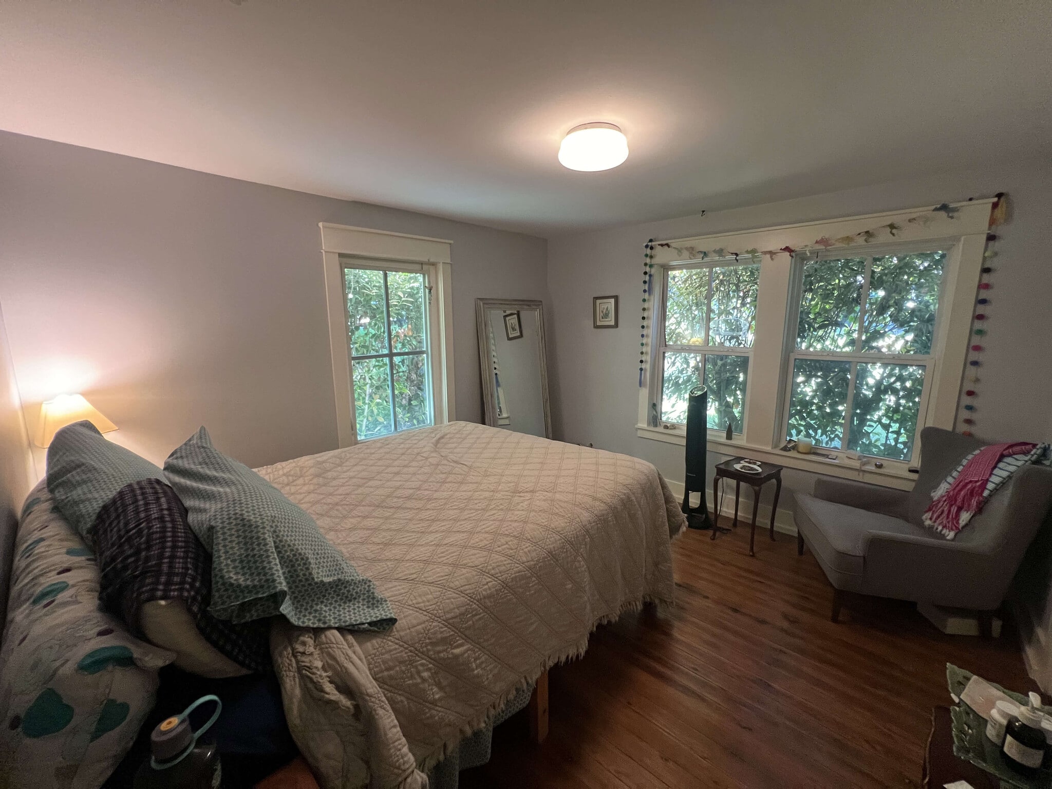 Building Photo - 1148 Lott Ave