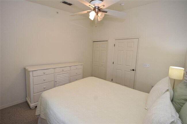 Building Photo - 400 Canopy Walk Ln