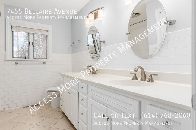 Building Photo - 7455 Bellaire Ave