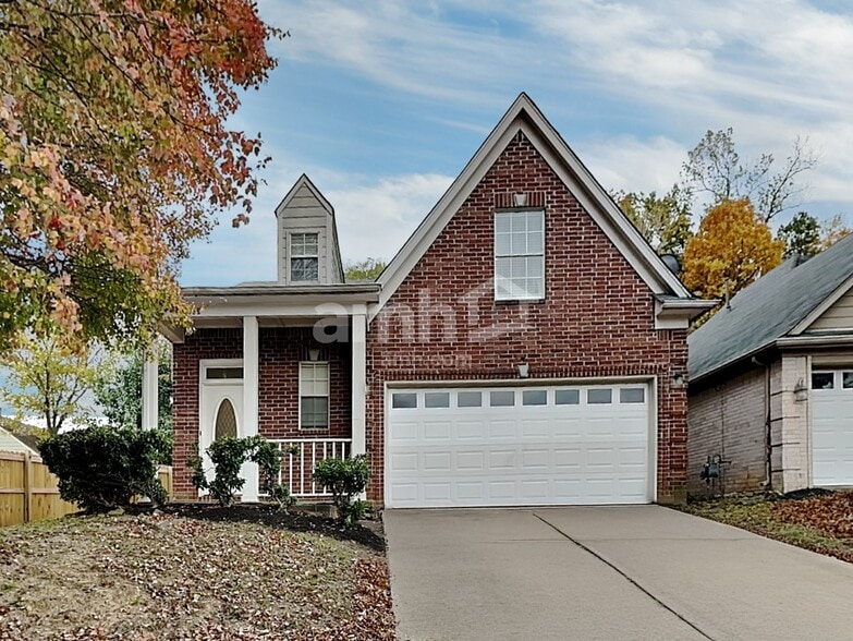 Primary Photo - 6889 Show Boat Ln