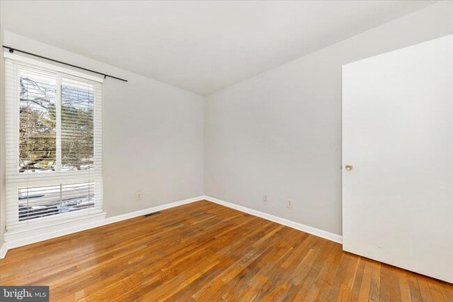 Building Photo - 17707 Amity Dr