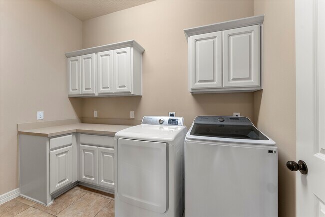 Building Photo - 66 N Bacopa Dr