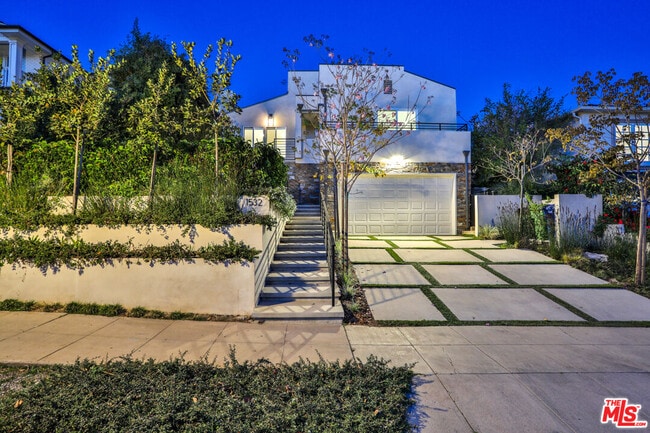 Building Photo - 1532 Glendon Ave