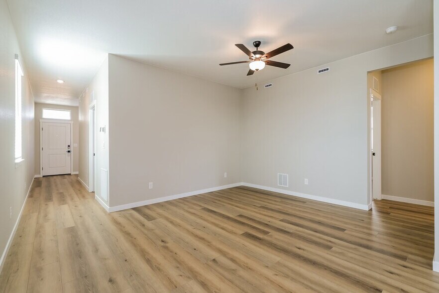 Building Photo - 18318 E 93rd Pl