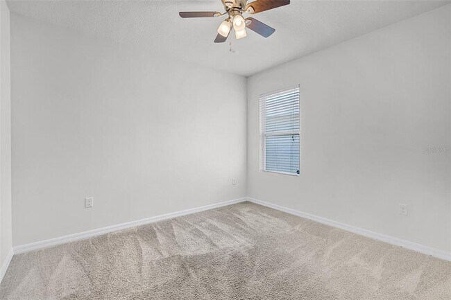 Building Photo - 3062 Royal Tern Dr