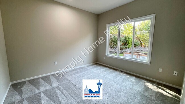 Building Photo - Step Inside this beautiful Home in Tacoma!