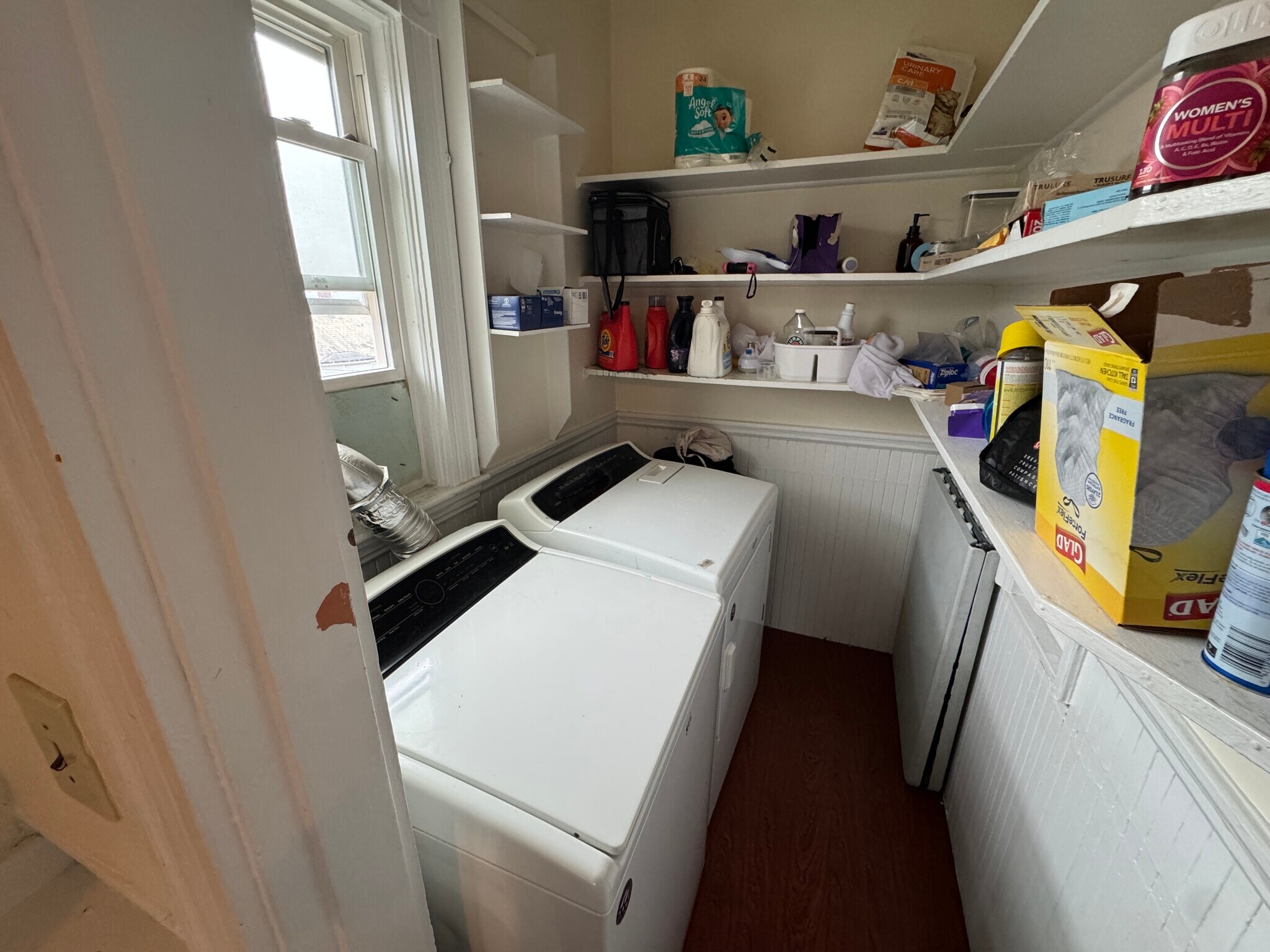 Building Photo - 51 Ibbetson St