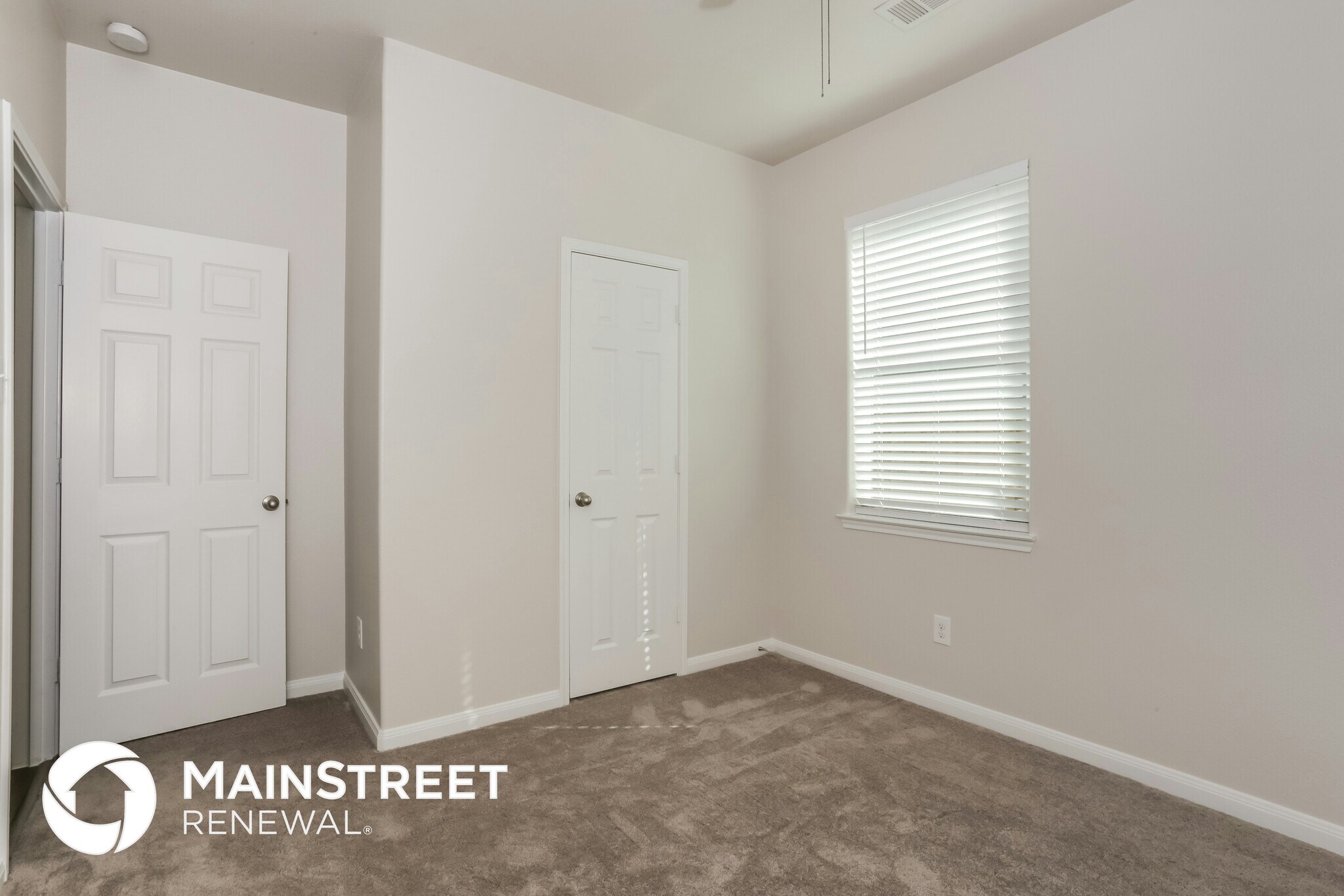 Building Photo - 12417 Shine Ave