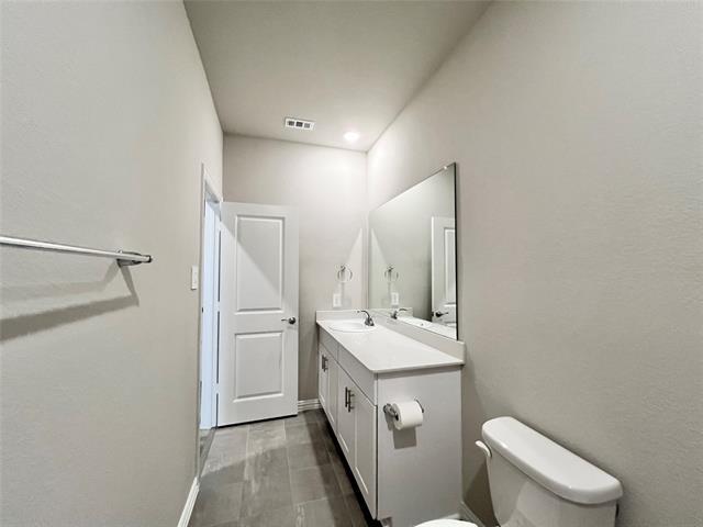 Building Photo - 2217 Dunbar Dr
