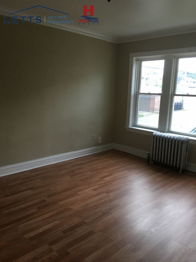 Nice 1 Bedroom Apartment Heat Included 2852 W 65th St Chicago IL