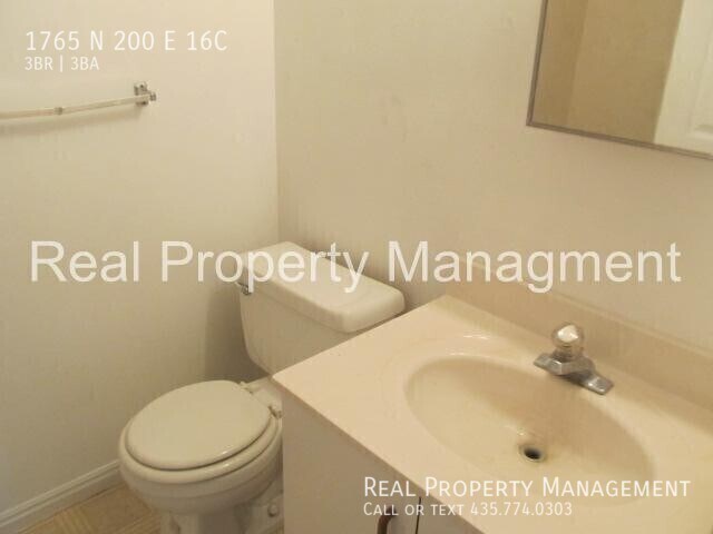 Building Photo - 1765 N 200 E