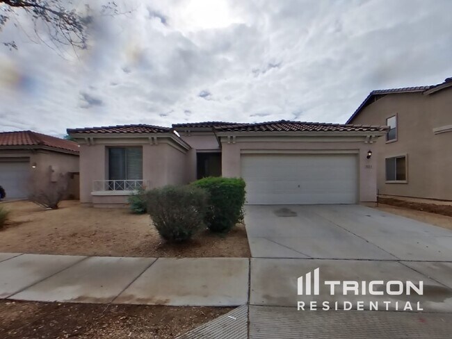 Building Photo - 3223 S 73rd Dr