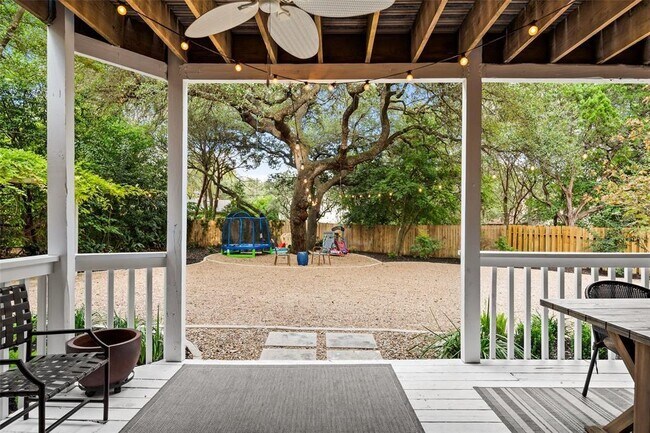 Building Photo - 5805 Harrington Cove