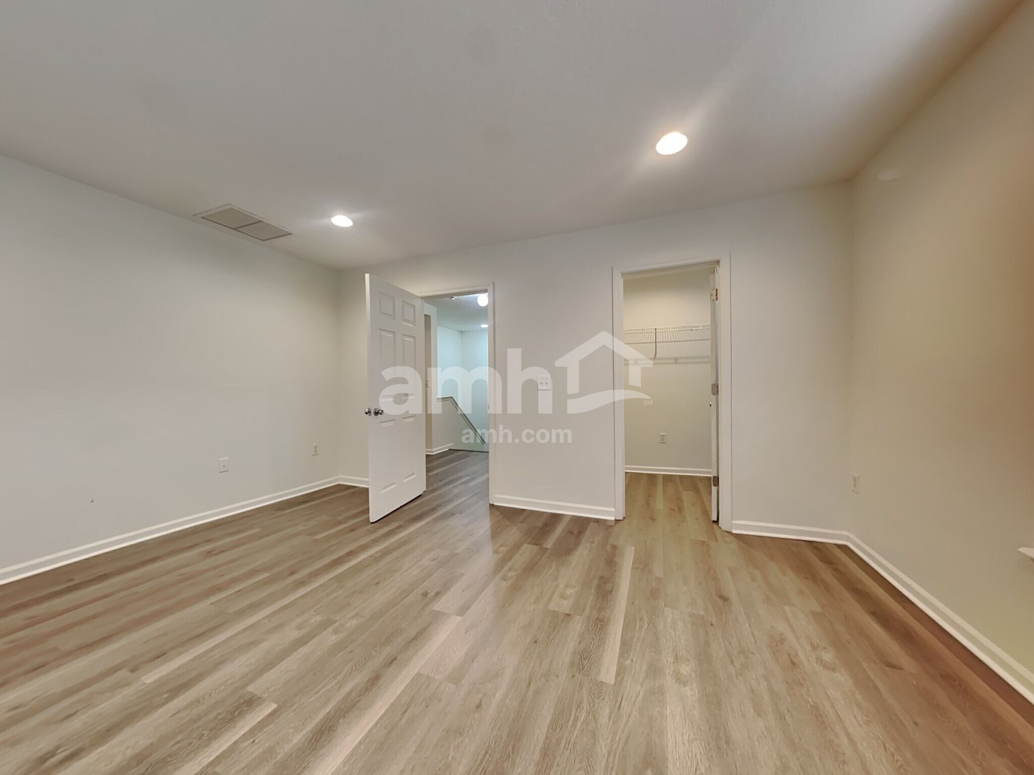 Building Photo - 11527 Spring Board Dr