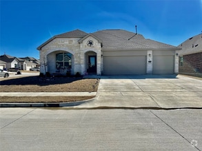 Building Photo - 755 Bayberry Ln