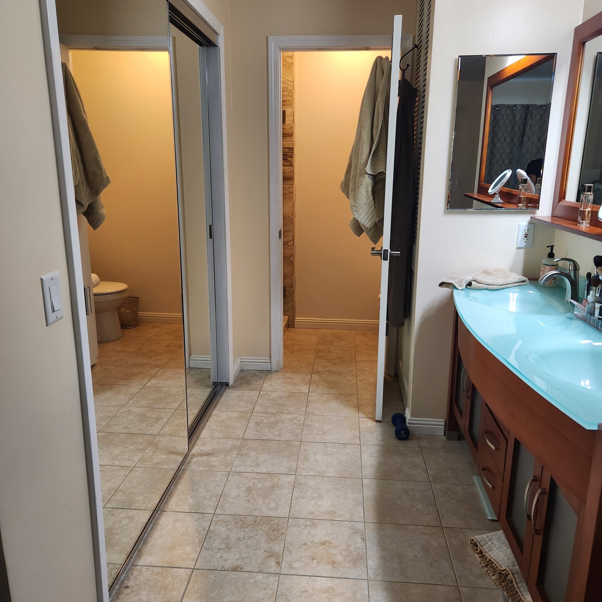 Building Photo - 4256 Vista Panorama Way