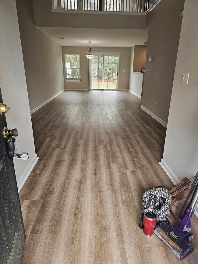 Building Photo - 3 bedroom townhome in Wescott Plantation-Master on 1st floor