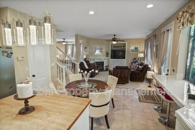 Building Photo - 27878 Amberwood Ln