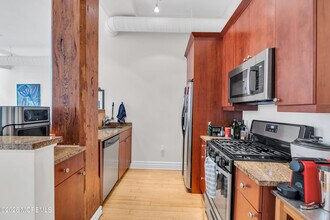 Building Photo - 300 Emory St