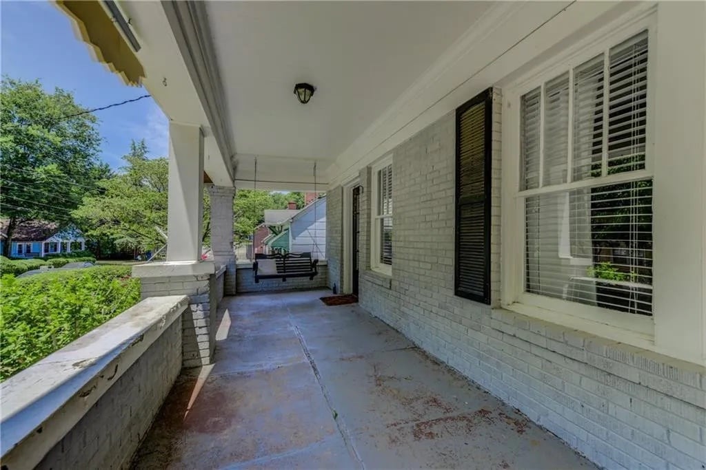 Building Photo - 454 Kendrick Ave SE