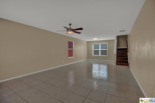 Building Photo - 650 Freiling