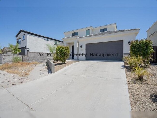 Primary Photo - 1409 E Shangri La Rd