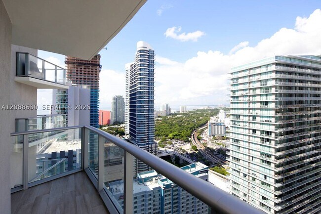 Building Photo - 1100 S Miami Ave