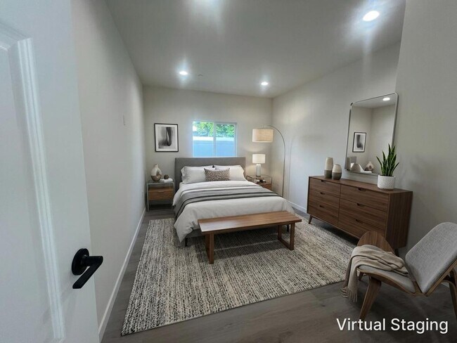 Building Photo - 7317-7321 Garden Grove Avenue