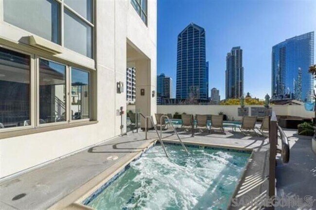 Building Photo - 1277 Kettner Blvd