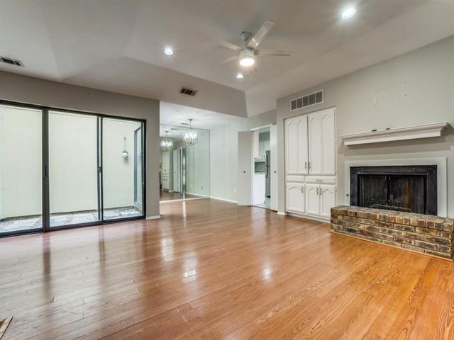 Building Photo - 3042 Airhaven St