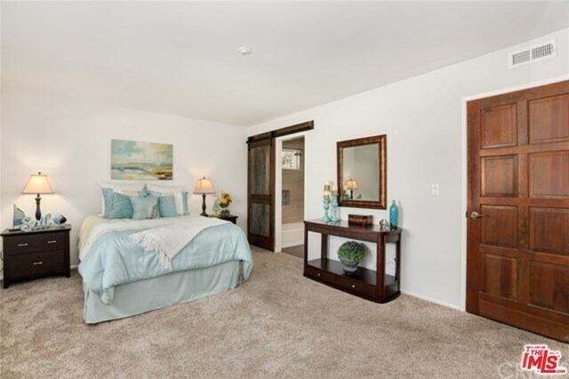 Building Photo - 710 N Guadalupe Ave