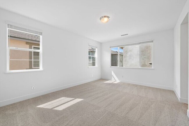 Building Photo - Brand new Arrowcreek Stunner!