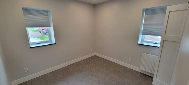 Building Photo - Available August 1st! - New Construction 3...
