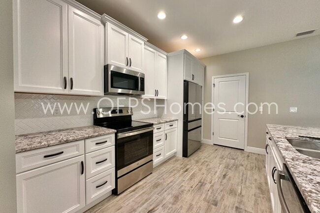 Building Photo - 1189 Forest Heights Rd