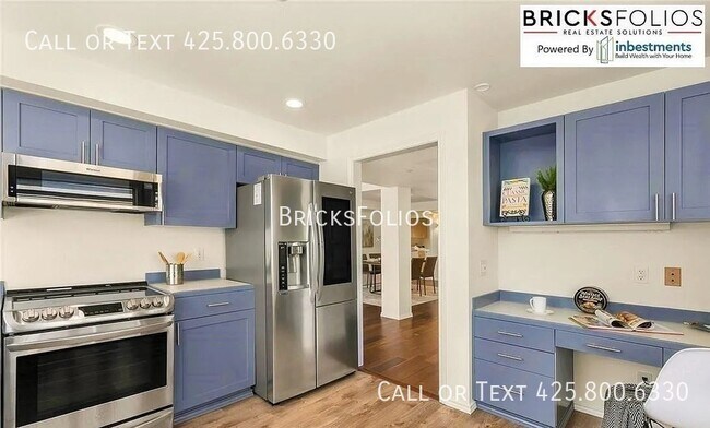 Building Photo - 320 5th Ave