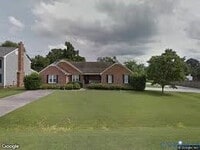 Building Photo - 8161 Dunfee Ln