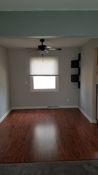 Dining Room - 134 Chestnut Ridge Dr