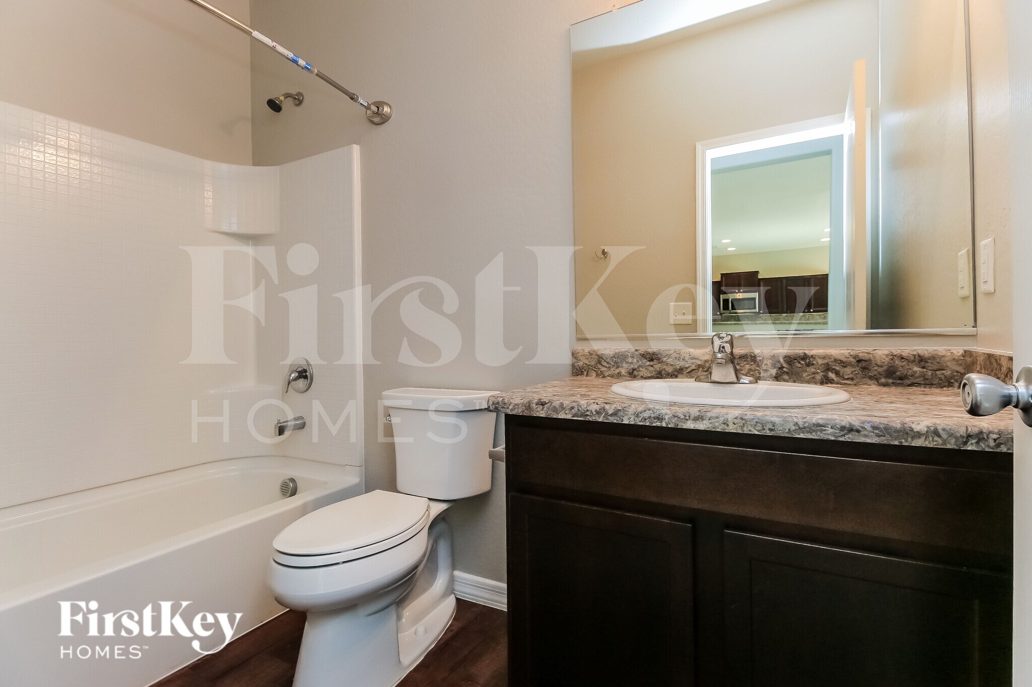 Building Photo - 38137 La Paz St