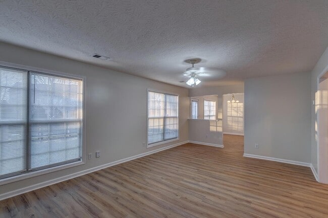 Building Photo - 632 Vonbryan Trace