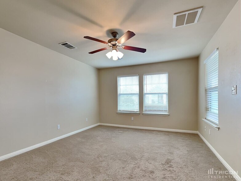 Building Photo - 4520 Kind Way