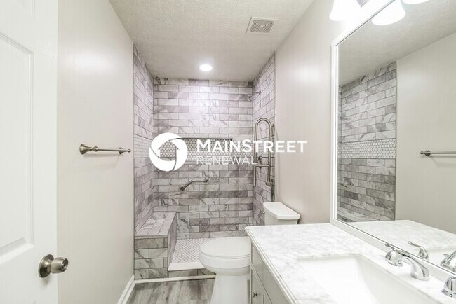 Building Photo - 3 Bedroom Pet-Friendly Home in Covington, GA with Main Street Renewal