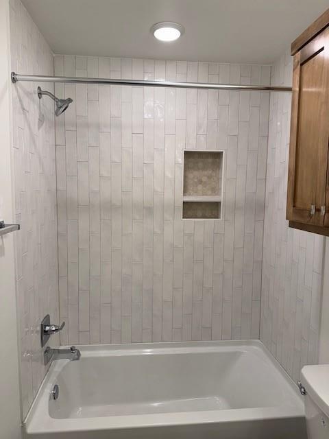 Building Photo - 2468 Heather Rd